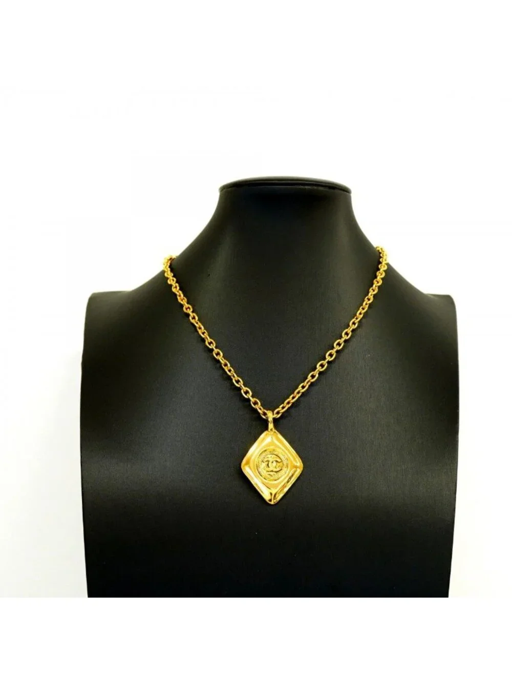 Chanel Necklace Vintage CC Logo Diamond Gold Plated